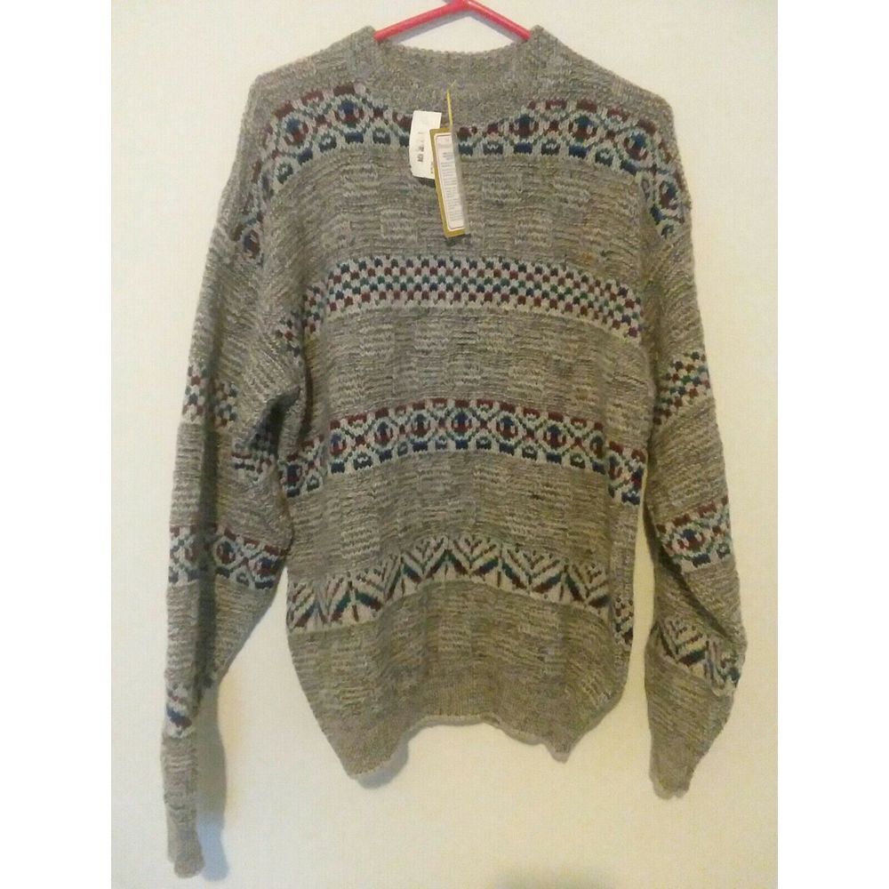Vintage L Pendelton 100% Virgin Wool Sweater. Made in USA